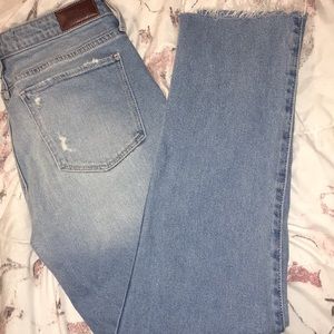 Hollister high rise vintage mom jeans size 7